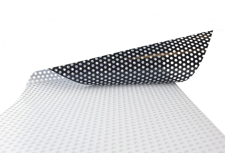 PERF 40 Pellicola adesiva microperforata 40% Dimensione 152cm Lungo  (rotolo) 50m